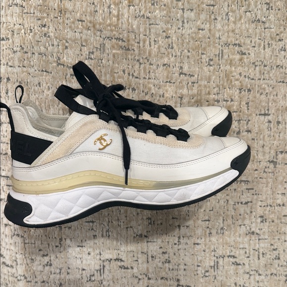 Shoes - Designer White and Black Platform Sneakers with Gold Accent